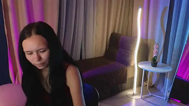 Snapshot of kira_bliss chatting on August 7, 2026, 1:55 am kira bliss online show from August 7, 2026, 1:55 am