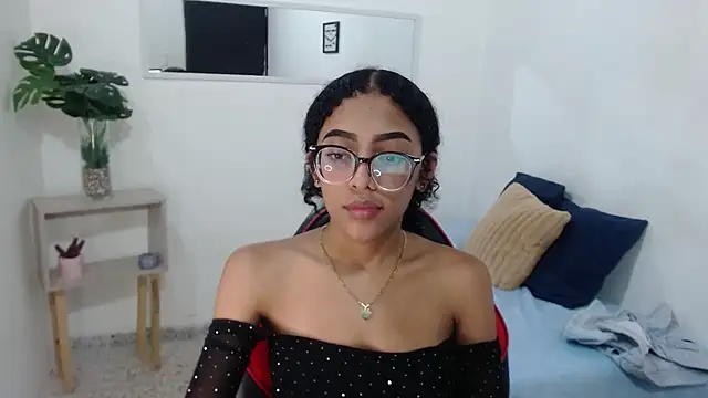 Megan Fierce online show from August 7, 2026, 4:24 pm