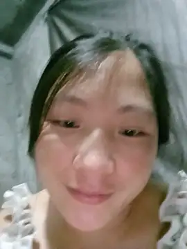Snapshot of Annie_babyyx chatting on August 8, 2026, 4:14 pm Annie babyyx online show from August 8, 2026, 4:14 pm