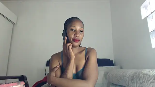 Snapshot of leanna23 chatting on August 4, 2026, 8:08 am leanna23 online show from August 4, 2026, 8:08 am
