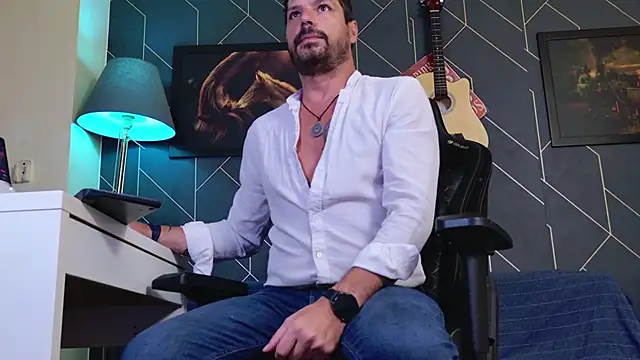 Snapshot of ChrisKox chatting on February 22, 2026, 1:52 am ChrisKox online show from February 22, 2026, 1:52 am