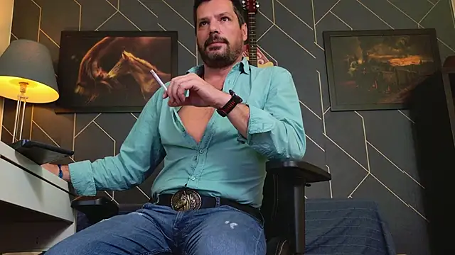 Snapshot of ChrisKox chatting on November 5, 2025, 5:38 pm ChrisKox online show from November 5, 2025, 5:38 pm