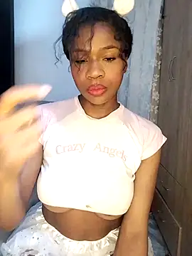 Snapshot of angel_allis chatting on October 31, 2025, 3:14 am angel allis online show from October 31, 2025, 3:14 am