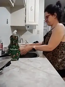 Snapshot of JessaBella chatting on December 3, 2025, 3:33 pm JessaBella online show from December 3, 2025, 3:33 pm