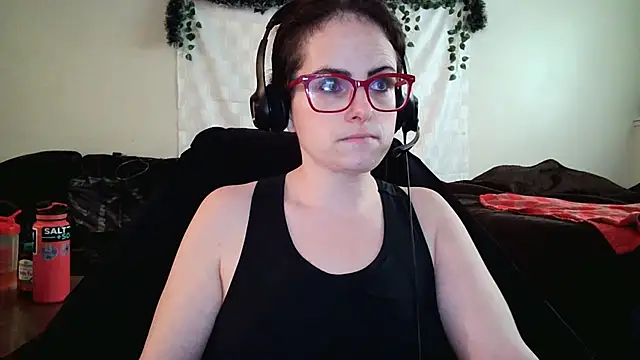 Snapshot of JessaBella chatting on November 21, 2025, 4:17 pm JessaBella online show from November 21, 2025, 4:17 pm