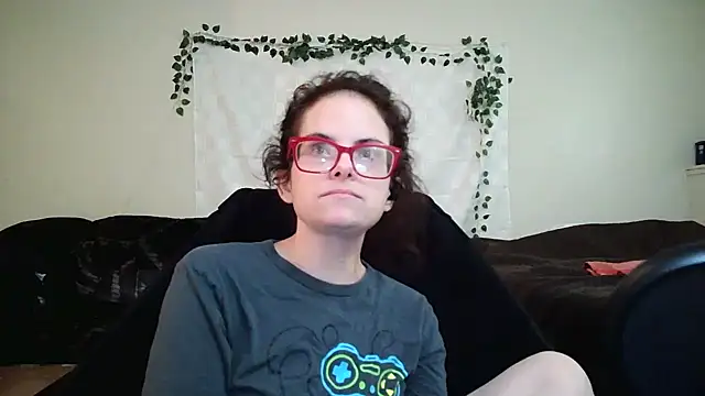 Snapshot of JessaBella chatting on October 15, 2025, 3:20 pm JessaBella online show from October 15, 2025, 3:20 pm