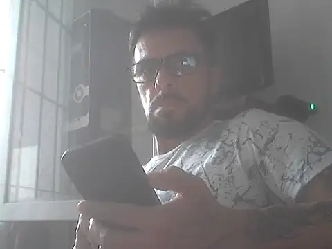 Snapshot of el_principe_hot chatting on November 6, 2025, 8:24 pm el principe hot online show from November 6, 2025, 8:24 pm