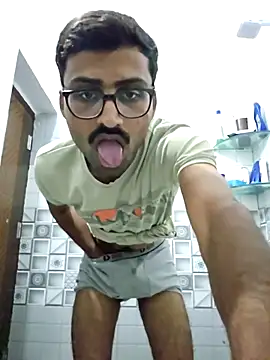 Snapshot of krishna8035 chatting on November 26, 2025, 11:54 am krishna8035 online show from November 26, 2025, 11:54 am