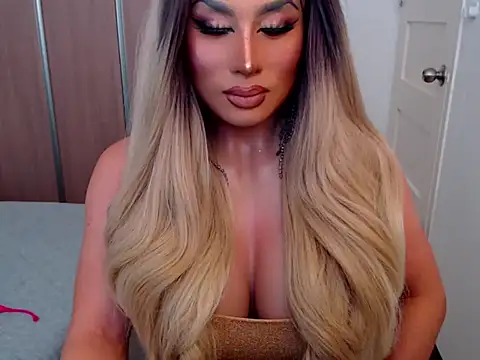 Snapshot of yourmistressofevil69 chatting on July 17, 2026, 2:42 am yourmistressofevil69 online show from July 17, 2026, 2:42 am