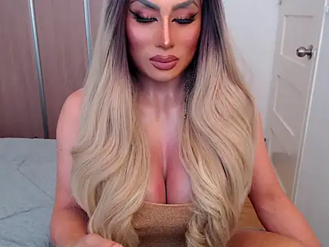 Snapshot of yourmistressofevil69 chatting on July 18, 2026, 4:10 am yourmistressofevil69 online show from July 18, 2026, 4:10 am