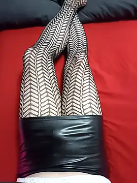 Snapshot of JulietteMaitresse chatting on November 10, 2025, 7:30 pm JulietteMaitresse online show from November 10, 2025, 7:30 pm