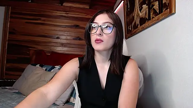 IsabelaGomez online show from April 2, 2026, 11:55 pm