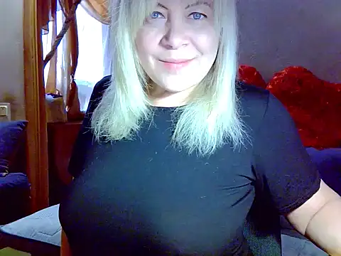 Snapshot of AgoniA7 chatting on April 28, 2026, 3:55 am AgoniA7 online show from April 28, 2026, 3:55 am