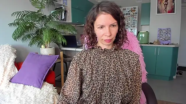 Snapshot of ChristinaGlory chatting on June 1, 2026, 10:59 am ChristinaGlory online show from June 1, 2026, 10:59 am