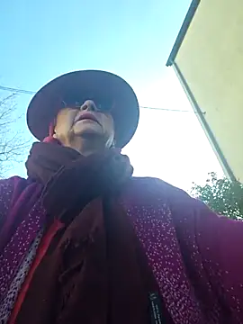 MucMilf59 online show from November 3, 2025, 8:51 am