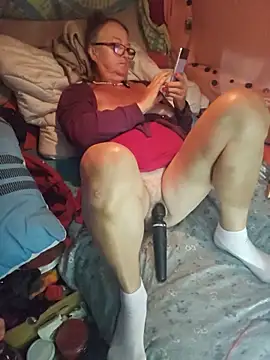 MucMilf59 online show from June 20, 2026, 8:25 pm