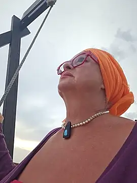 MucMilf59 online show from June 22, 2026, 7:44 pm
