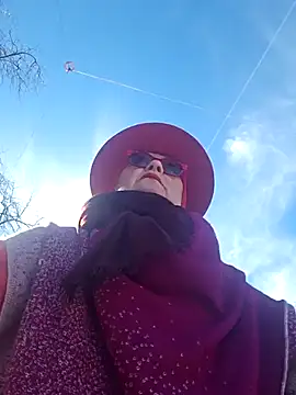 MucMilf59 online show from October 29, 2025, 9:52 am