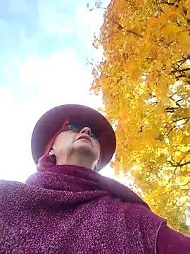 MucMilf59 online show from October 15, 2025, 8:33 am