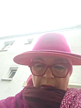 MucMilf59 online show from October 17, 2025, 9:45 am