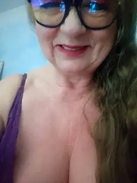 MucMilf59 online show from February 14, 2026, 6:13 am