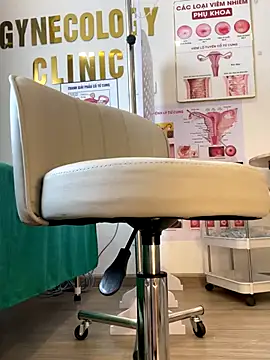 Snapshot of Meilian2021 chatting on October 25, 2025, 5:50 am Meilian2021 online show from October 25, 2025, 5:50 am