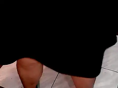 HottyLeciousCum online show from July 10, 2026, 12:38 pm