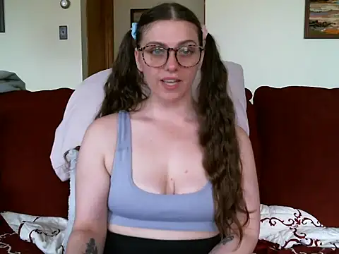 katie kitten38 online show from May 8, 2026, 4:00 pm