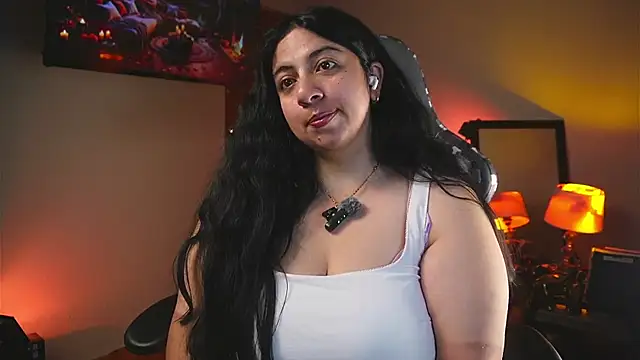 coraline latin online show from November 3, 2025, 11:19 pm