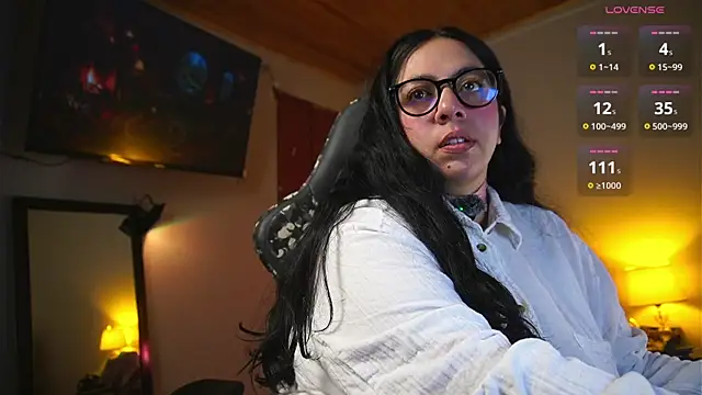 Snapshot of coraline_latin chatting on July 16, 2026, 12:07 am coraline latin online show from July 16, 2026, 12:07 am