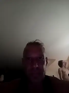 Snapshot of AthleticWomenizer2 chatting on May 18, 2026, 9:19 pm AthleticWomenizer2 online show from May 18, 2026, 9:19 pm