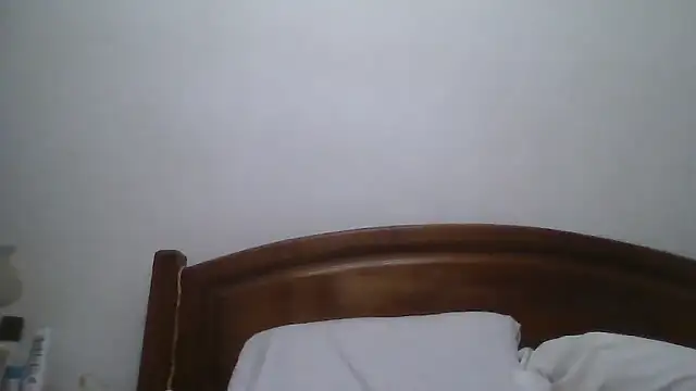Snapshot of CarlosRocha73 chatting on April 28, 2026, 1:04 am CarlosRocha73 online show from April 28, 2026, 1:04 am