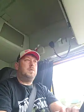 ktmtom247 online show from October 27, 2025, 10:05 am