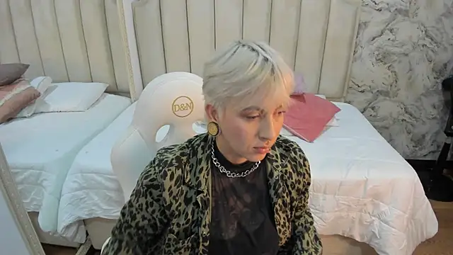 amy ink online show from October 11, 2025, 11:22 am