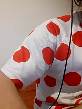 Snapshot of MishikoriXXX chatting on March 8, 2025, 10:45 pm MishikoriXXX online show from March 8, 2025, 10:45 pm