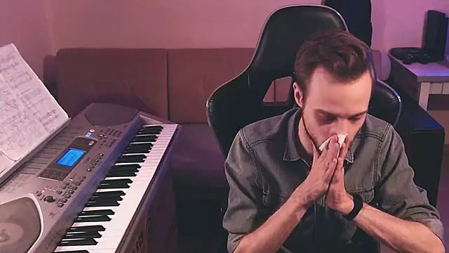 Sweetparker online show from November 24, 2025, 4:29 pm