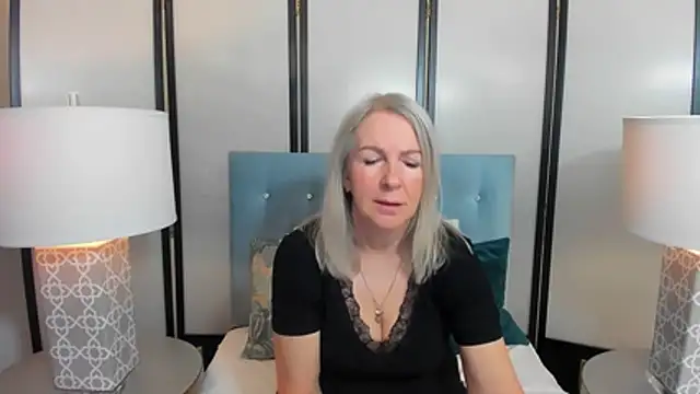 Snapshot of EricaTop chatting on March 21, 2026, 5:52 am EricaTop online show from March 21, 2026, 5:52 am