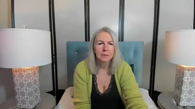 EricaTop online show from February 2, 2026, 6:29 pm