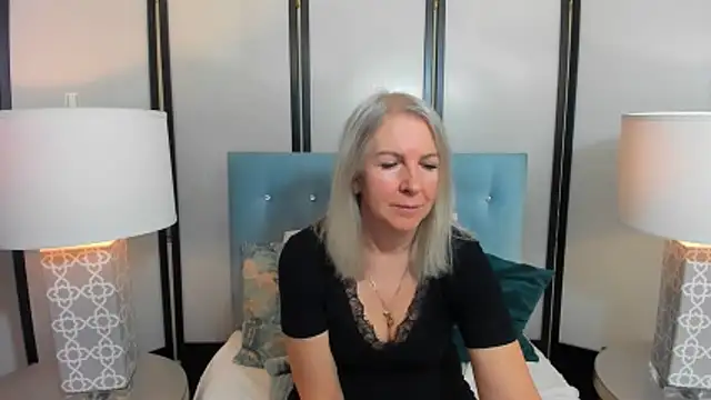 Snapshot of EricaTop chatting on March 14, 2026, 5:57 am EricaTop online show from March 14, 2026, 5:57 am