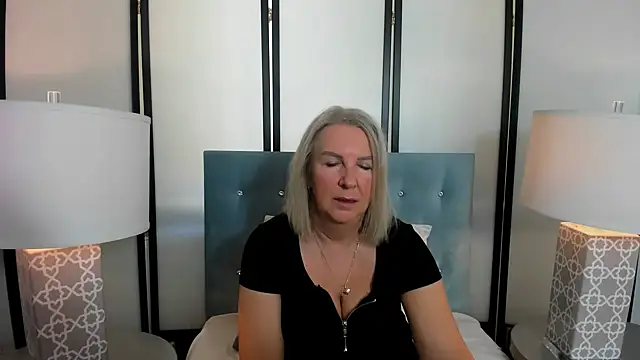 EricaTop online show from January 19, 2025, 9:55 am