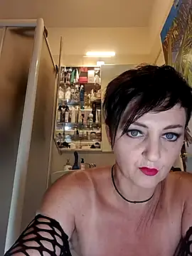 Snapshot of lucillabollente chatting on July 27, 2026, 3:57 am lucillabollente online show from July 27, 2026, 3:57 am