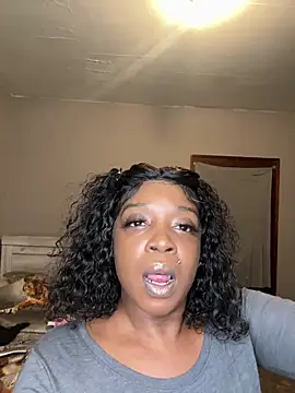 MochaMonroe online show from February 5, 2026, 4:08 am