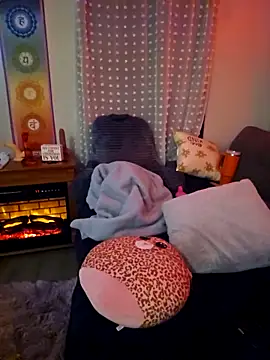  NinaLuvSins  online show from November 8, 2025, 5:27 pm