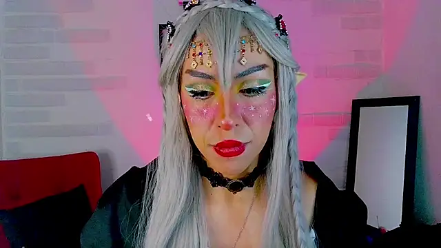 Snapshot of sky_girl1 chatting on October 19, 2025, 4:37 am sky girl1 online show from October 19, 2025, 4:37 am