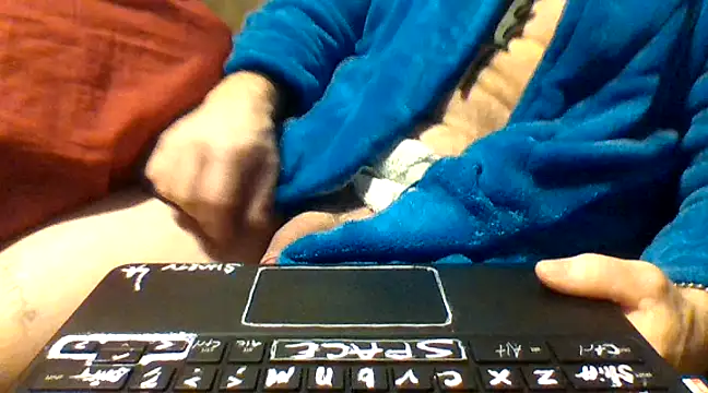 lilpervt online show from December 7, 2024, 9:06 pm
