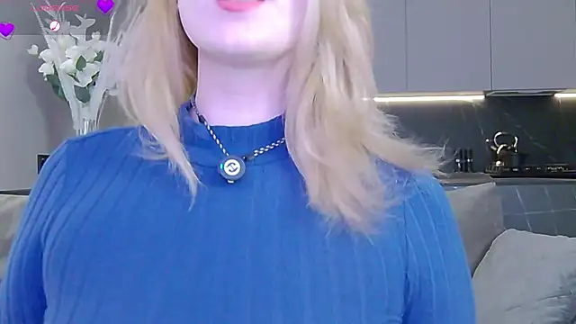 Snapshot of Sinful_Eyes chatting on February 6, 2025, 3:06 am Sinful Eyes online show from February 6, 2025, 3:06 am