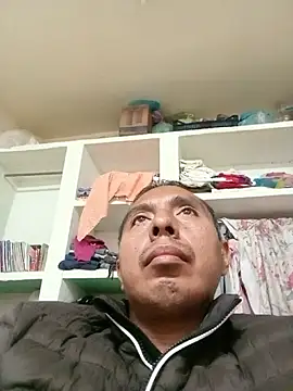 Snapshot of desnudo_Sexoxo chatting on January 15, 2025, 1:45 am desnudo Sexoxo online show from January 15, 2025, 1:45 am