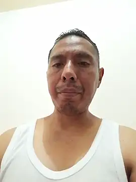 Snapshot of desnudo_Sexoxo chatting on February 16, 2025, 3:04 am desnudo Sexoxo online show from February 16, 2025, 3:04 am