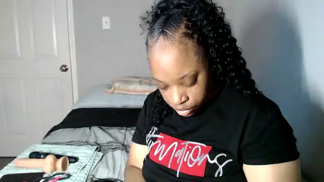 Sexymona1218 online show from November 25, 2025, 5:52 am