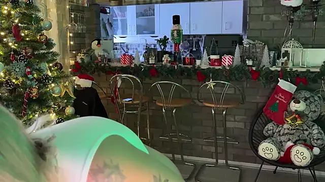 Monageil online show from December 20, 2025, 9:12 am